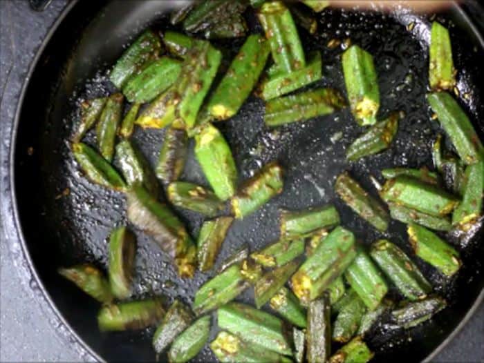 bhindi fry ready