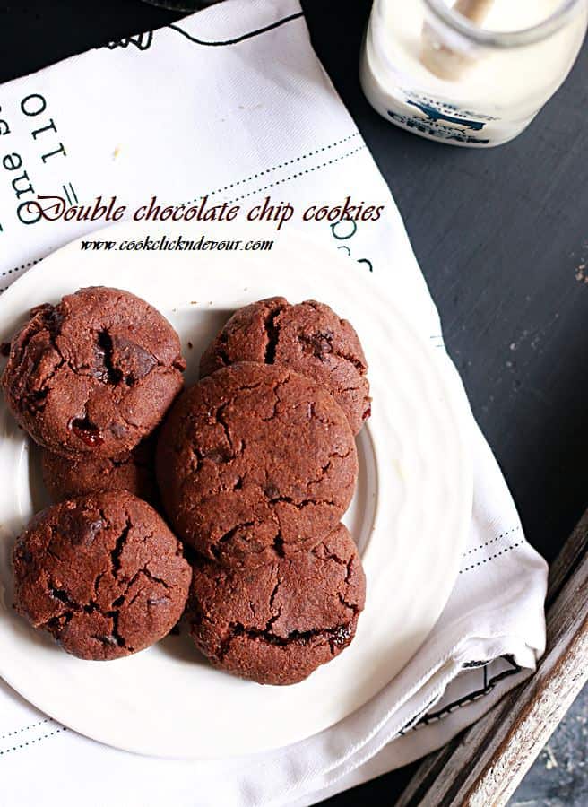 double chocolate cookies recipe, eggfree double chocolate chip cookies recipe