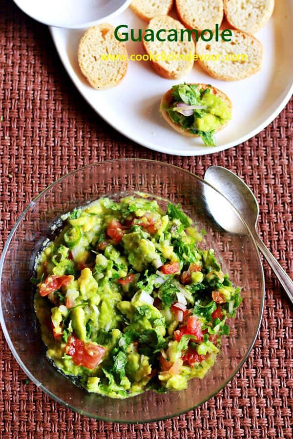 Basic guacamole recipe served with toast