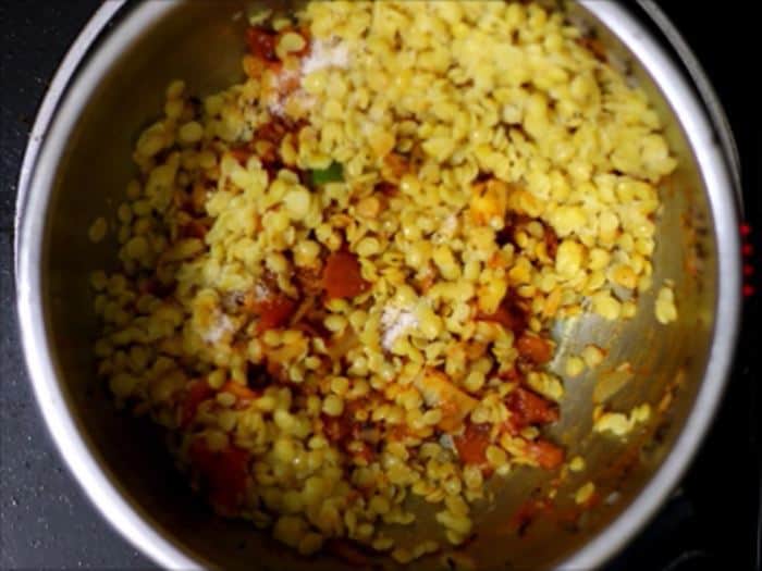 Making tomato pappu recipe