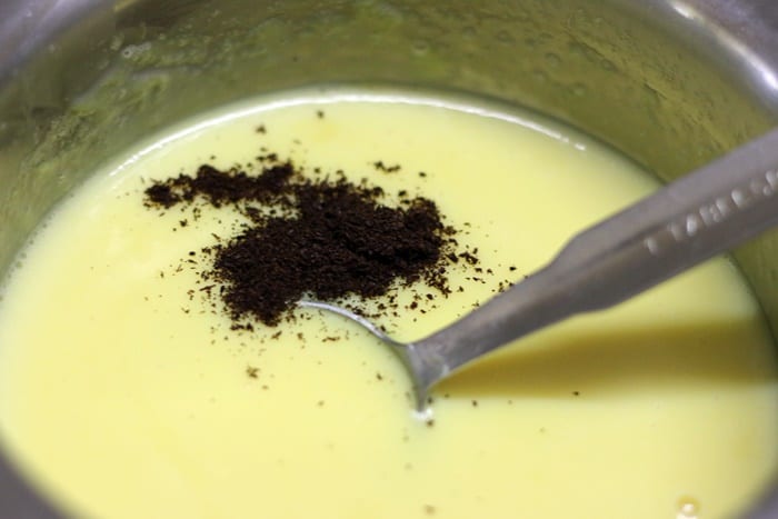 thickened custard sauce for bread butter pudding recipe