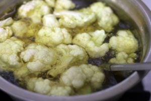 blanching cauliflower