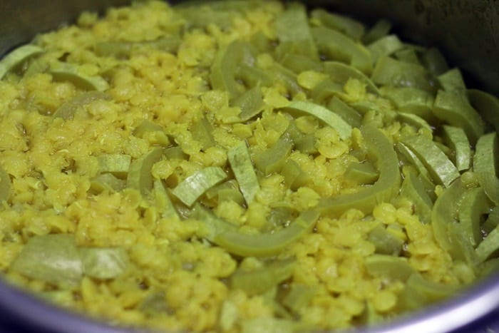 Cooked lentils and vegetables for pudalangai kootu