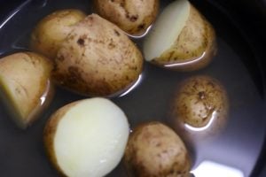 boiling potatoes