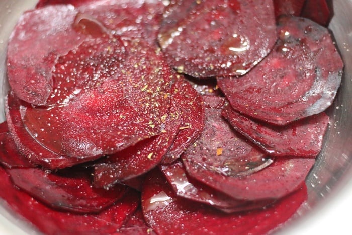 seasoned beets for making beet chips