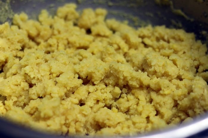 Moong dal halwa recipe steps-4