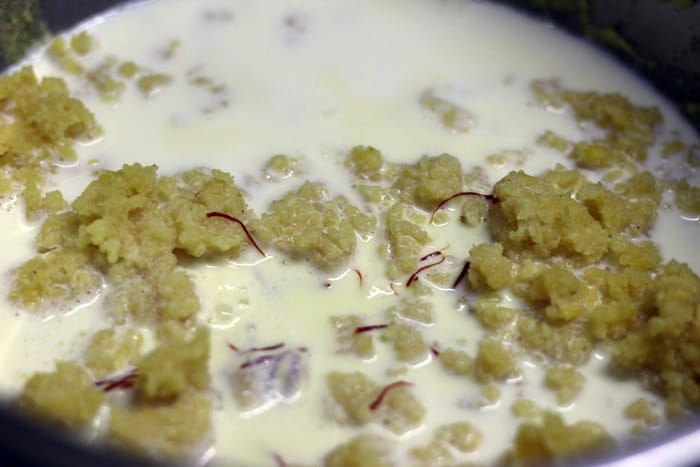 Moong dal halwa recipe steps-5