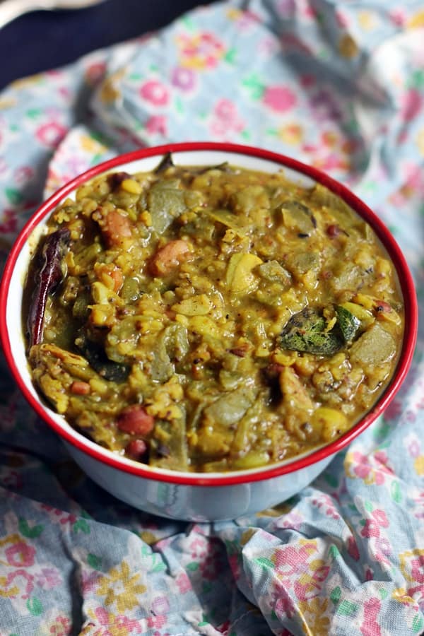 Avarkkai kootu served in a blue enamel bowl for lunch