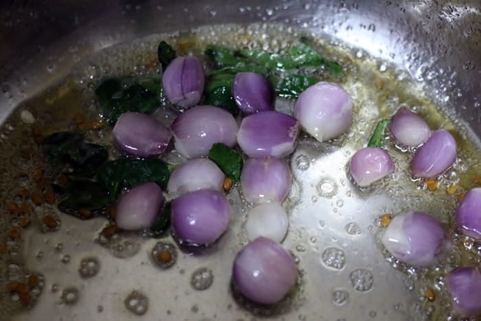 sauteing onions for bisibelebath