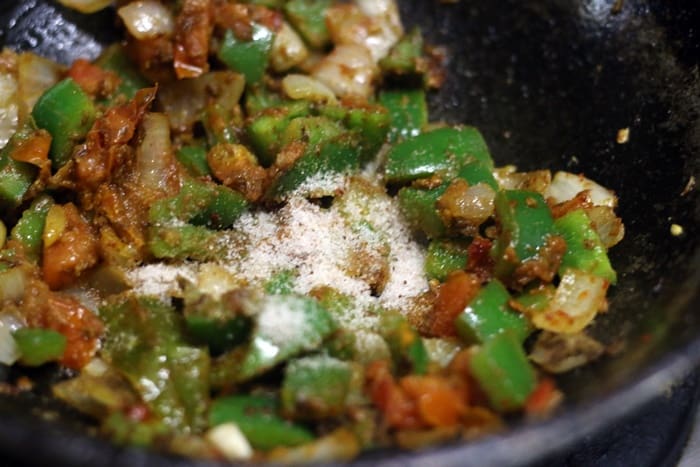 Making paneer chatpata recipe