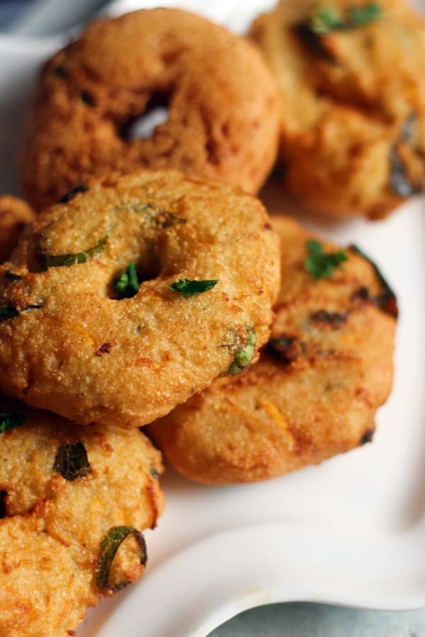 rava vada recipe, instant rava vada