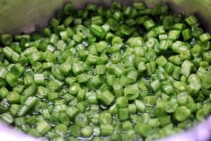 chopped beans for making beans poriyal