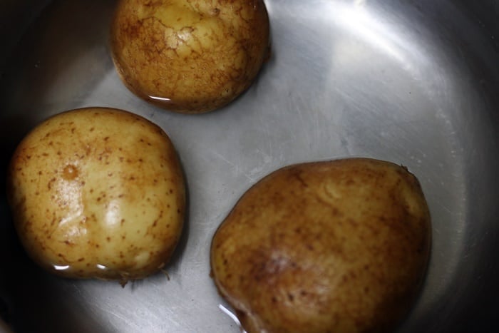 potatoes ready to be boiled