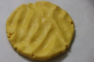 dough for making custard creams