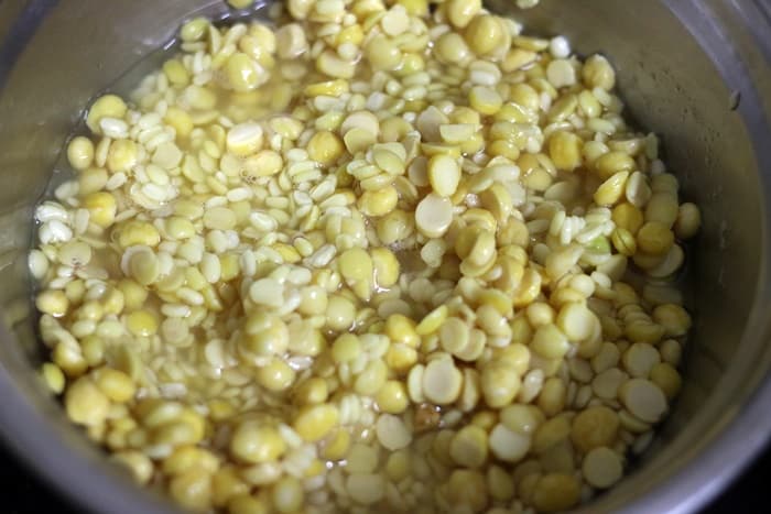 soaked lentils for making handvo recipe