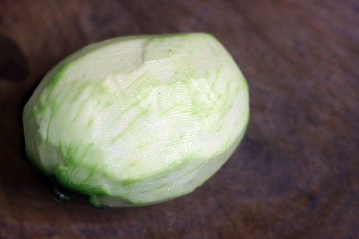 Peeled raw mango