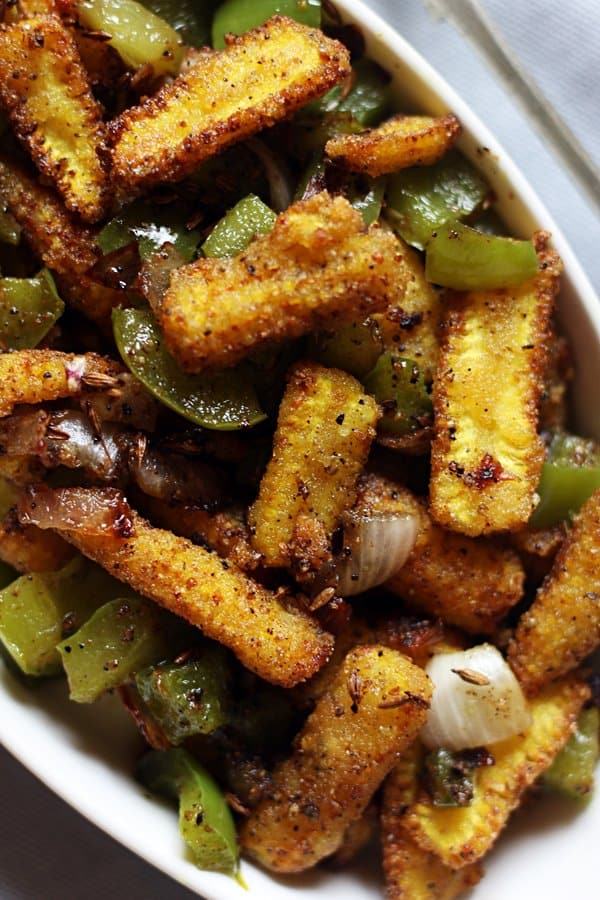 closeup shot of baby corn pepper fry