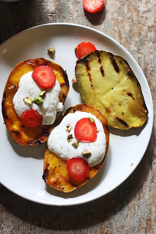 Grilled mangoes