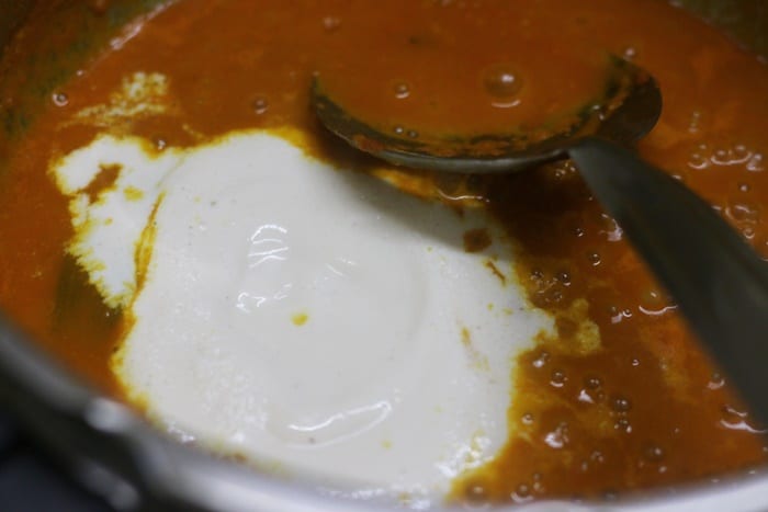 Making makhani sauce