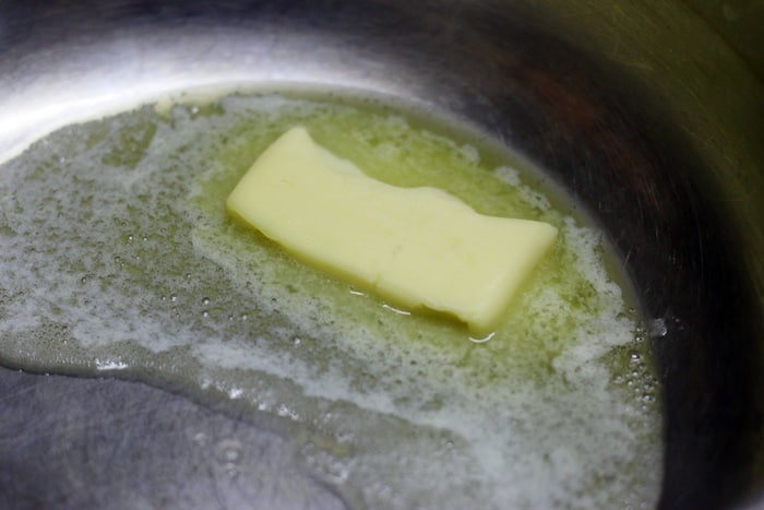 melting butter for makhani gravy