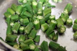 frying chopped bhindi in oil