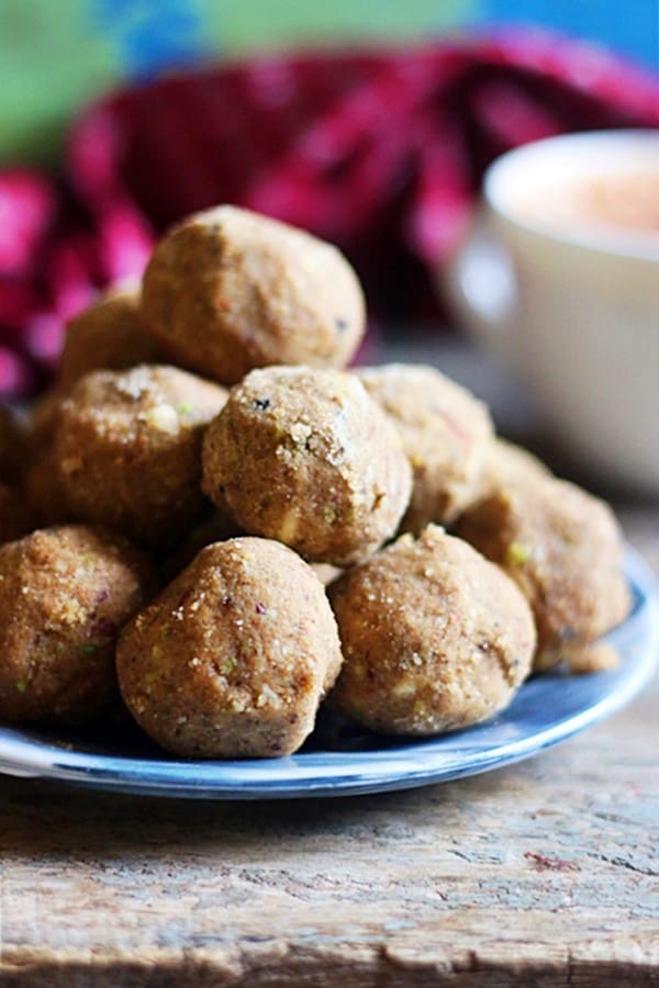 atta ladoo recipe