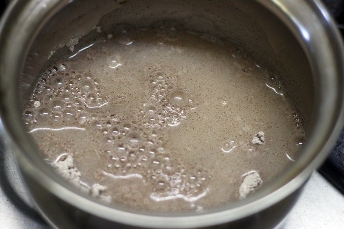 mixing ragi flour with water