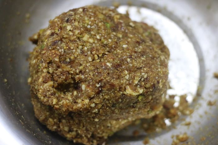 dry fruits ladoo mixture