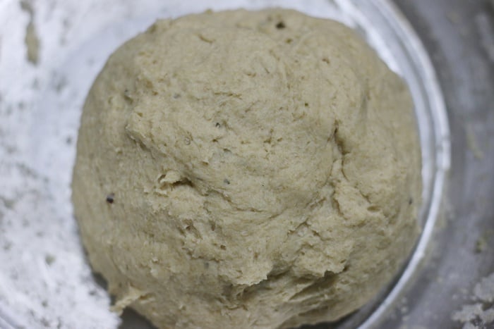 whole wheat dough for paneer pizza