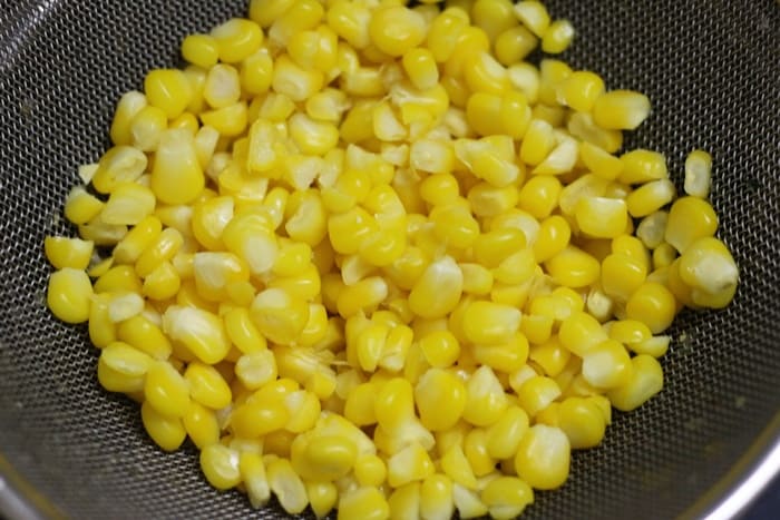 boiled sweet corn for salsa