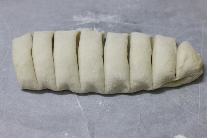 making samosa patti sheets