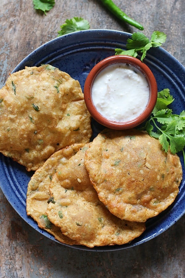 bedmi puri ready to serve