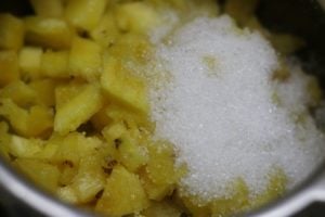 Pineapple chutney