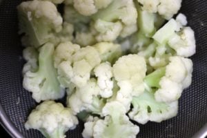 Baked cauliflower bites