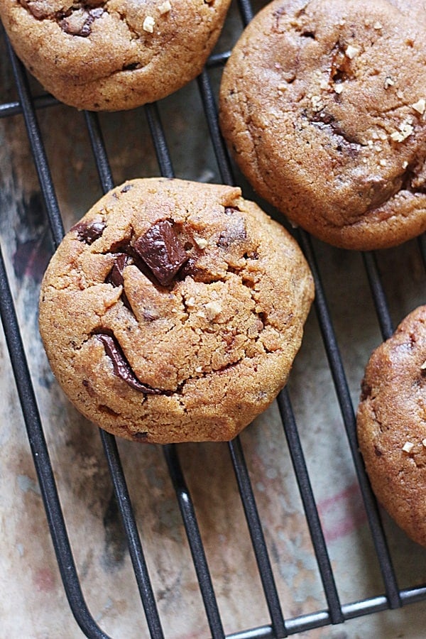 chocolate chip cookies