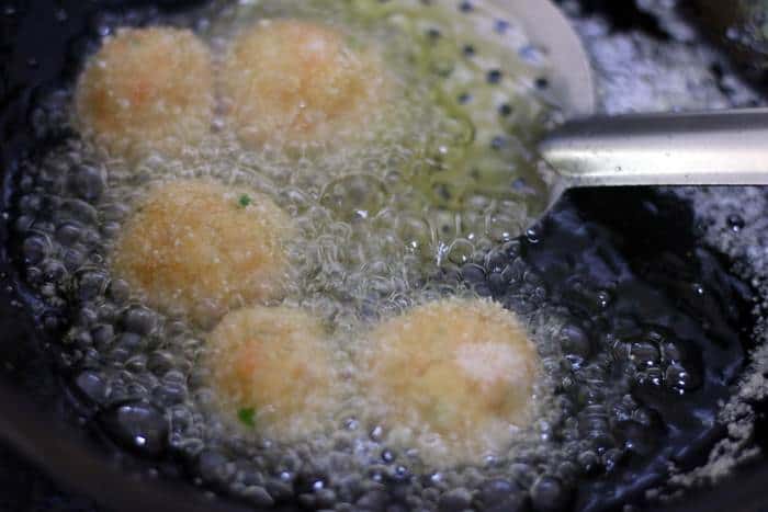 frying nuggets in hot oil