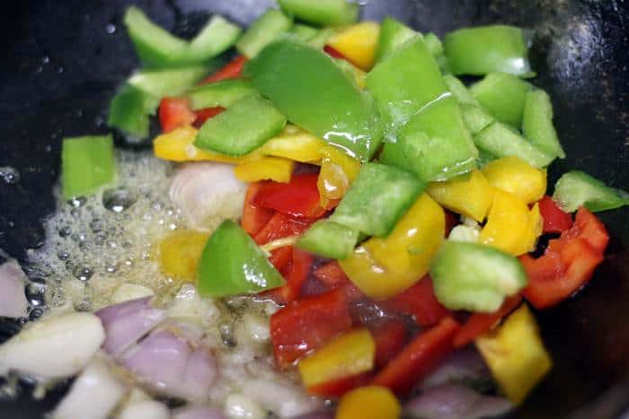 sauteing bell pepper for sauce