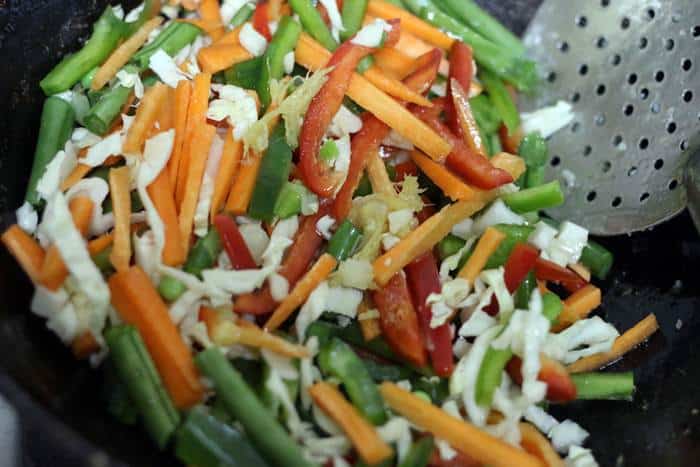 sauteing vegetables in high heatt