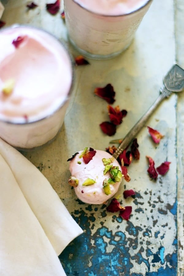 easy eggfree rose mousse