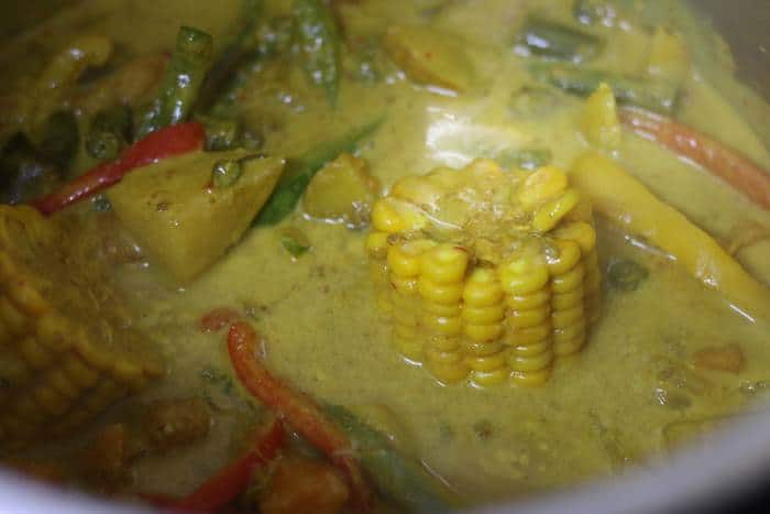 thai yellow curry ready