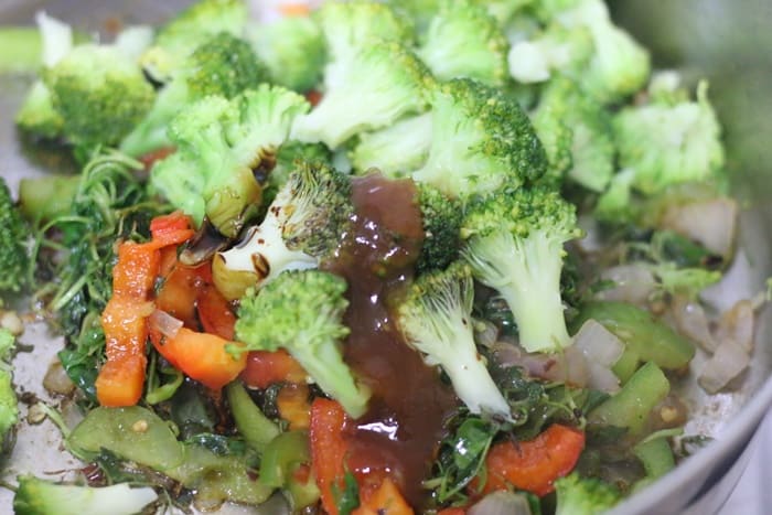 sauces added to stir fry vegetables