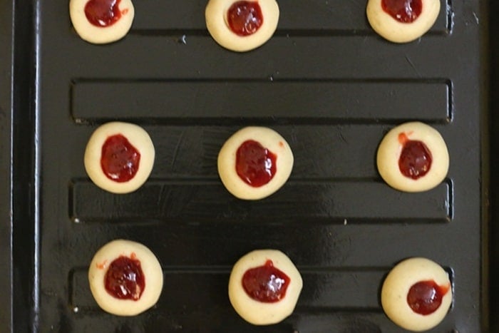jam added to cookie indentation.