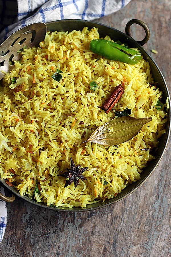 turmeric rice with warm spices