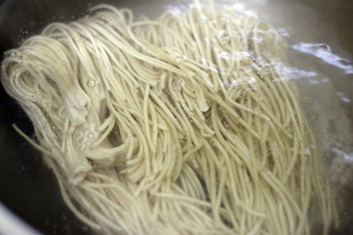 cooking dry noodles