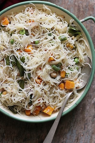 closeup shot of vermicelli upma