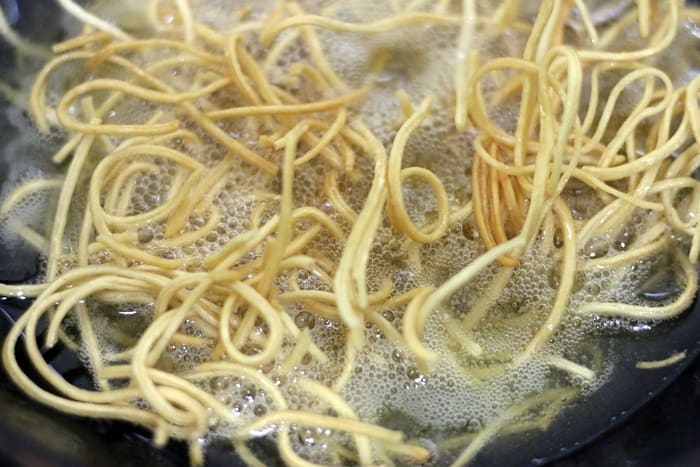 frying noodles